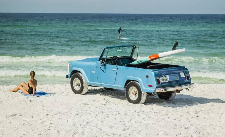 8 Southern Beaches You Can Drive Right Up To The Water