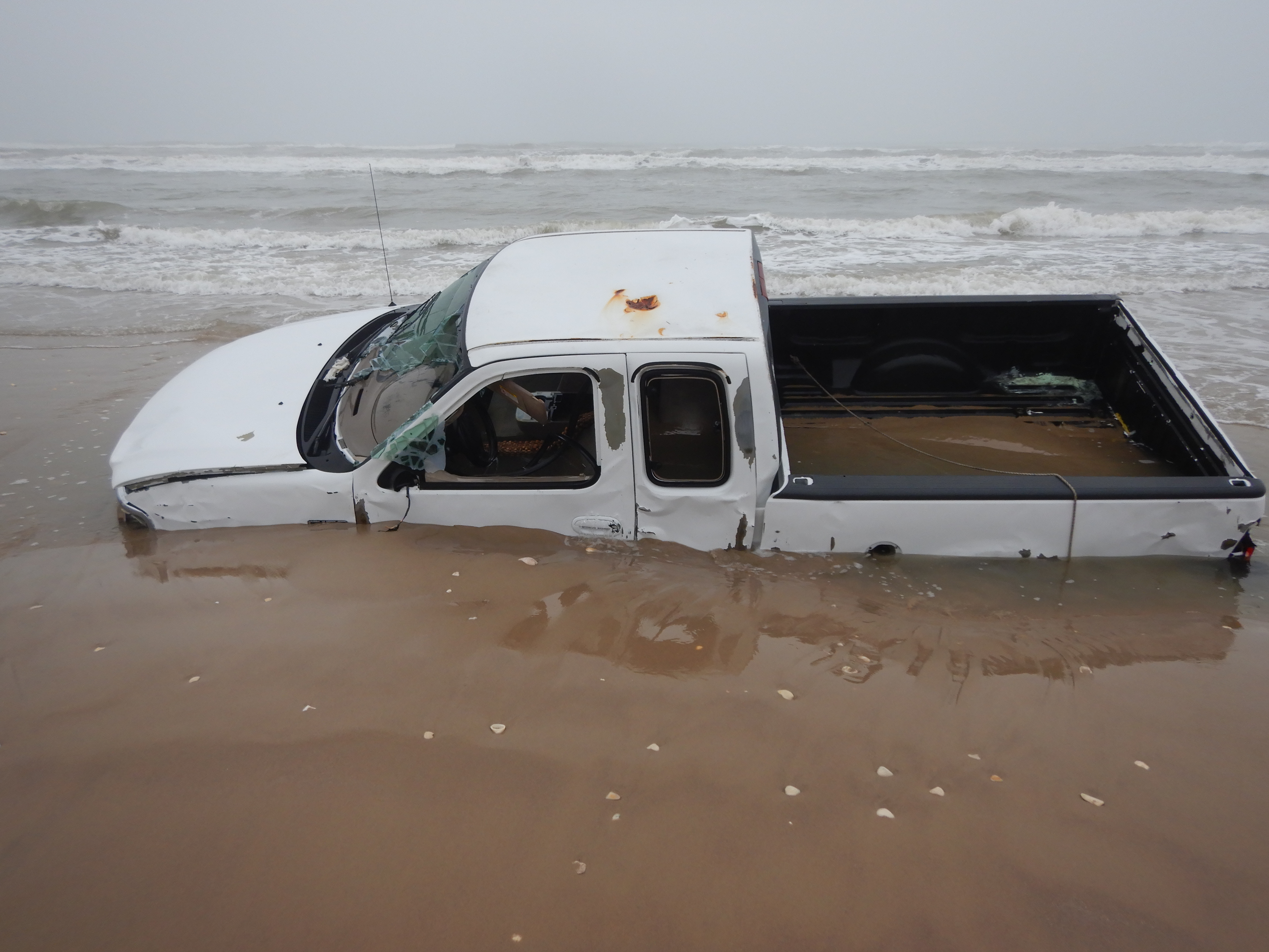 Essential 2026 Beach Driving Safety Tips for Off-Road Sand Adventures