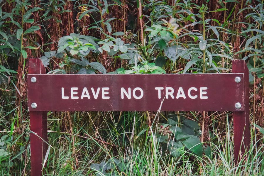 Leave no trace sign