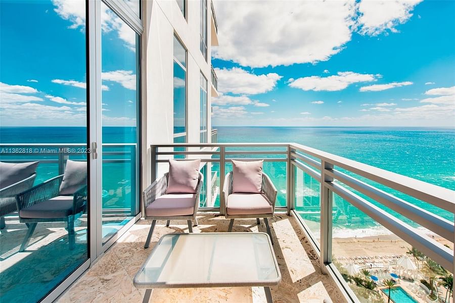 Florida Oceanfront Drive-In Theatre