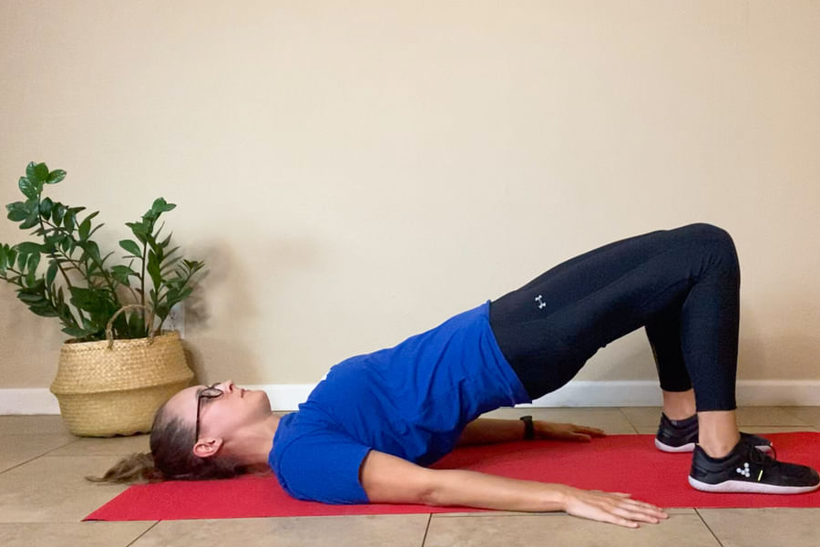 glute bridge exercise