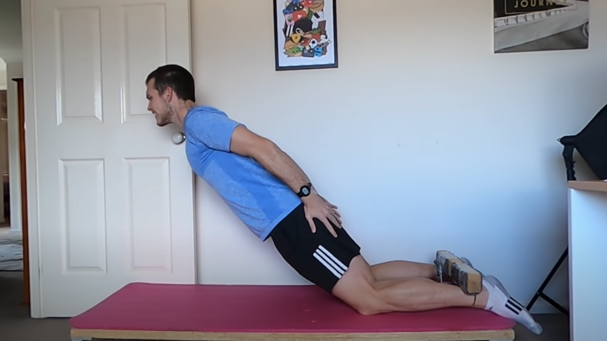 hamstring curls workout